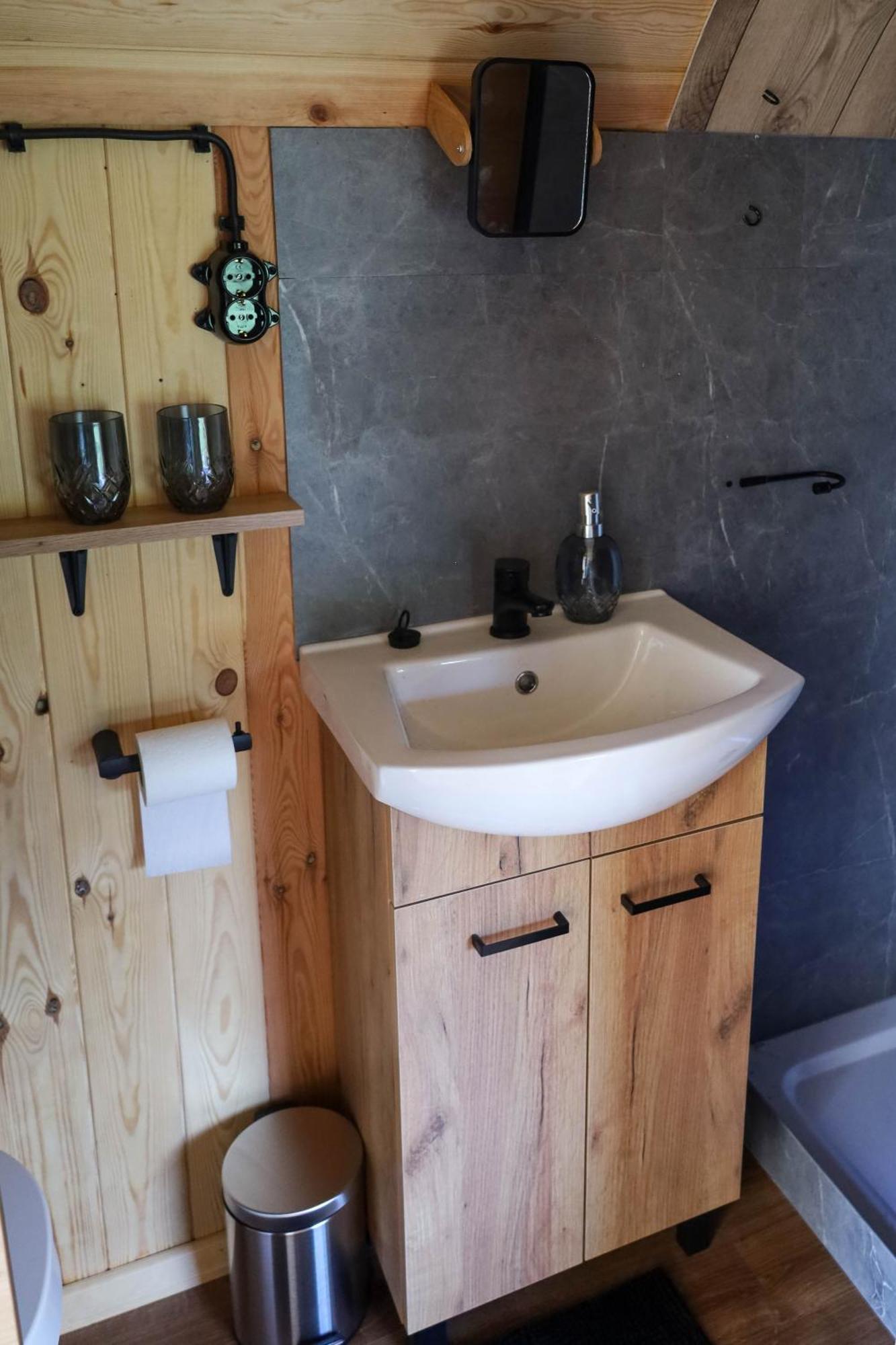 Oaza Swiety Spokoj - Domek Z Balia I Jacuzzi Rzasnik Kültér fotó